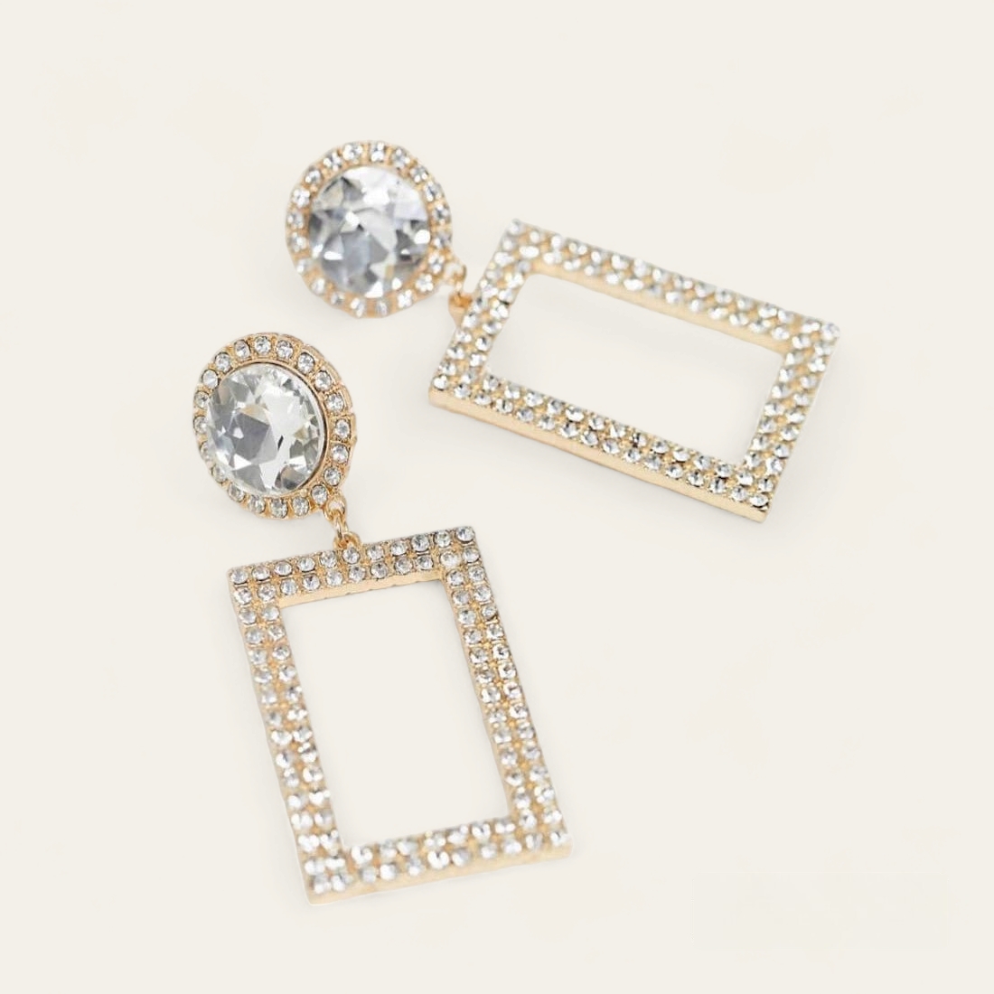 Boucle D'oreille doré à strass rectangulaire
