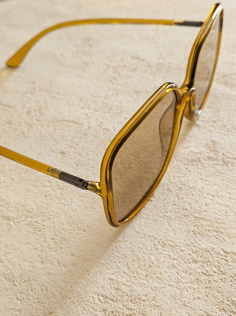 Lunettes de soleil oversize forme tubulaire - Marron brillant